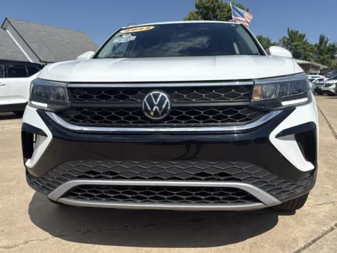Another view of 2023 VOLKSWAGEN TAOS SE 4MOTION for sale in Springdale, AR at Taylor Auto Sales, Inc.