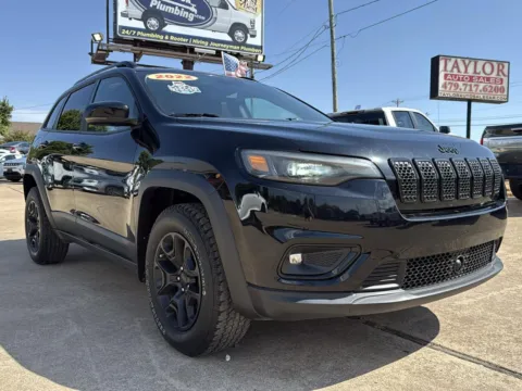 More photos of 2022 JEEP CHEROKEE X at Taylor Auto Sales, Inc., AR
