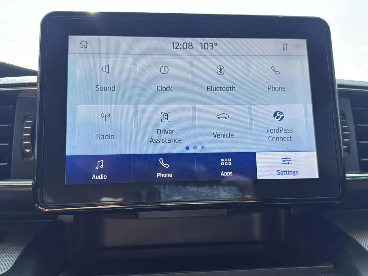 2020 Ford Explorer XLT - Photo 23