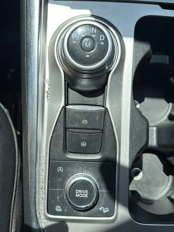 2020 Ford Explorer XLT - Photo 30