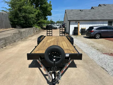 Another view of 2025 DELTA MANUFACTURING 27EB-PS 20' BUMPER UTILITY for sale in Springdale, AR at Taylor Auto Sales, Inc.