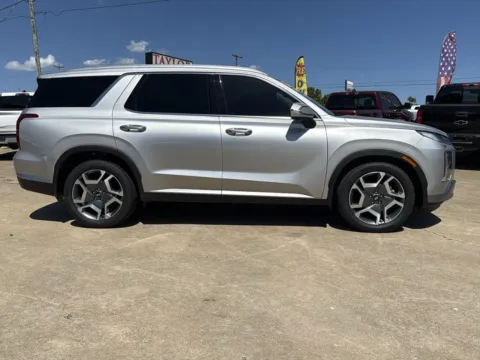 More photos of 2025 HYUNDAI PALISADE SEL PREMIUM at Taylor Auto Sales, Inc., AR