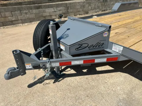 More photos of 2025 DELTA MANUFACTURING 235CH 20' BUMPER UTILITY at Taylor Auto Sales, Inc., AR