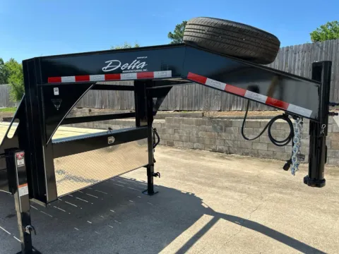 More photos of 2025 DELTA MANUFACTURING 27GT 22' GOOSENECK TILT at Taylor Auto Sales, Inc., AR