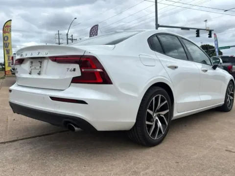 More photos of 2020 VOLVO S60 T6 MOMENTUM at Taylor Auto Sales, Inc., AR