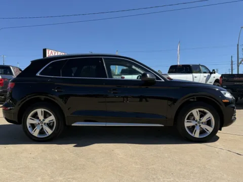 More photos of 2018 AUDI Q5 2.0T QUATTRO PREMIUM PLUS at Taylor Auto Sales, Inc., AR