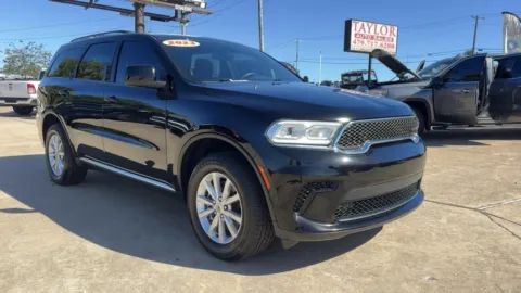 Photos of 2023 DODGE DURANGO SXT LAUNCH EDITION for sale in Springdale, AR at Taylor Auto Sales, Inc.