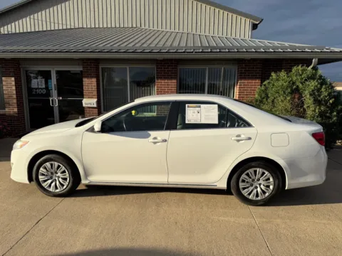 More photos of 2013 TOYOTA CAMRY LE at Road Runner Auto Sales and Service, IA