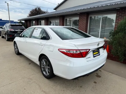 More photos of 2016 TOYOTA CAMRY SE at Road Runner Auto Sales and Service, IA