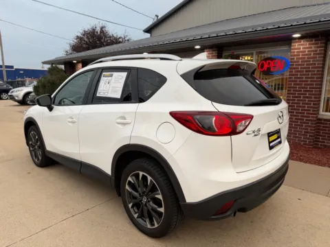 More photos of 2016 MAZDA CX-5 GRAND TOURING at Road Runner Auto Sales and Service, IA