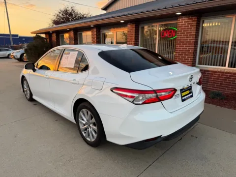 More photos of 2019 TOYOTA CAMRY LE at Road Runner Auto Sales and Service, IA