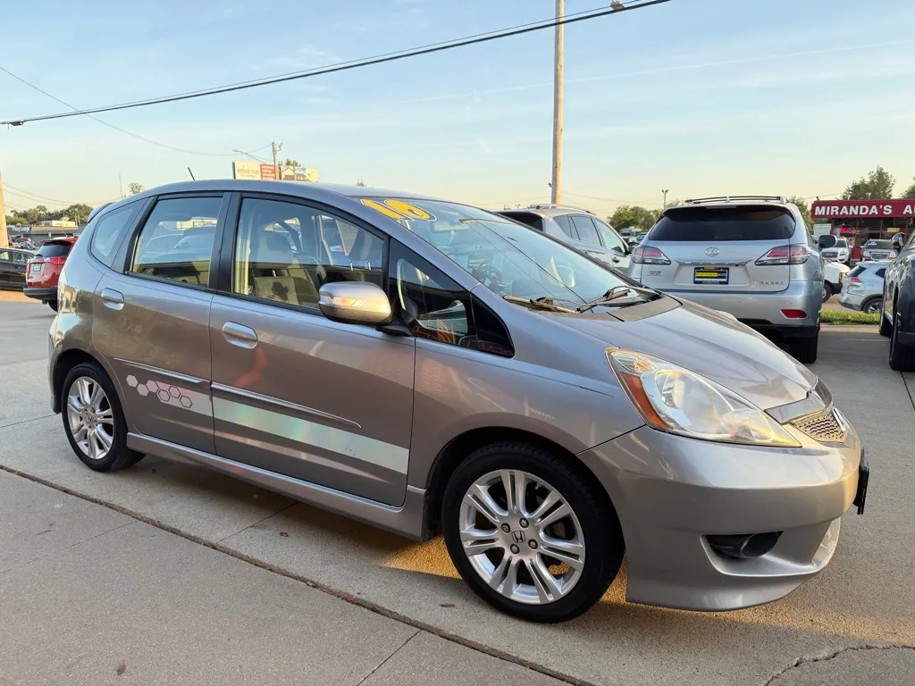 Silver 2010 HONDA FIT SPORT for sale in Cedar Rapids, IA
