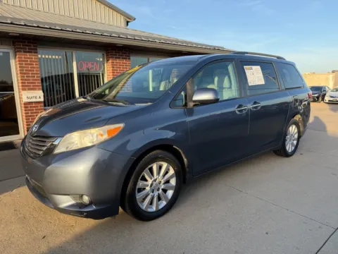 Another view of 2015 TOYOTA SIENNA XLE for sale in Cedar Rapids, IA at Road Runner Auto Sales and Service