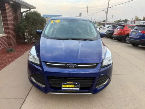Photos of 2014 FORD ESCAPE SE for sale in Cedar Rapids, IA at Road Runner Auto Sales and Service