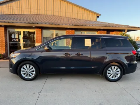 More photos of 2015 KIA SEDONA EX at Road Runner Auto Sales and Service, IA