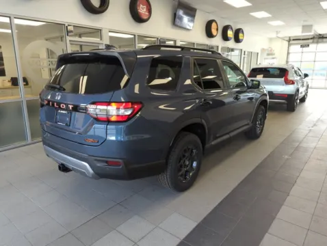 More photos of 2026 Honda Pilot Elite at Clement Honda of Mansfield, OH