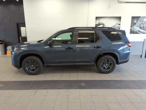 Photos of 2026 Honda Pilot Elite for sale in Mansfield, OH at Clement Honda of Mansfield
