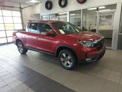 More photos of 2026 Honda Ridgeline RTL at Clement Honda of Mansfield, OH