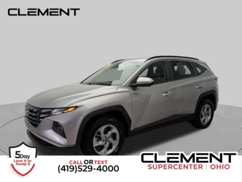 Silver 2023 Hyundai Tucson SEL for sale in Mansfield, OH