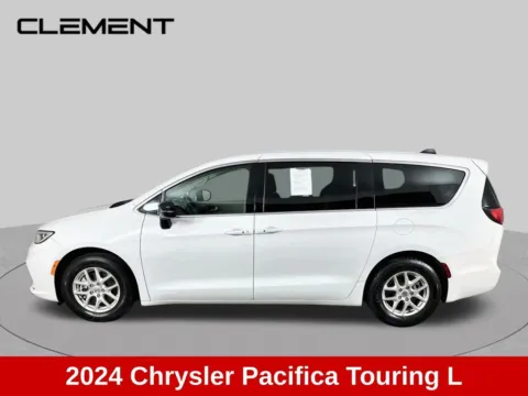 More photos of 2024 Chrysler Pacifica Touring L at Clement Honda of Mansfield, OH