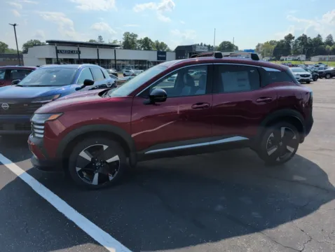Another view of 2026 Nissan Kicks SR for sale in Mansfield, OH at Clement Nissan of Mansfield