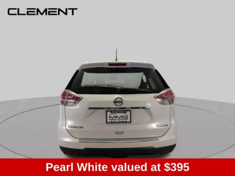 More photos of 2015 Nissan Rogue SL at Clement Nissan of Mansfield, OH