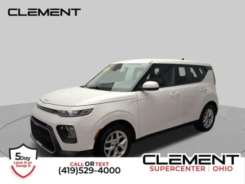 White 2022 Kia Soul S for sale in Mansfield, OH