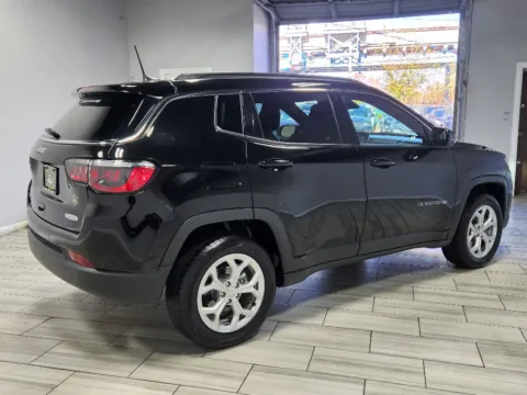 More photos of 2024 Jeep Compass Latitude at Torresdale Ave, PA