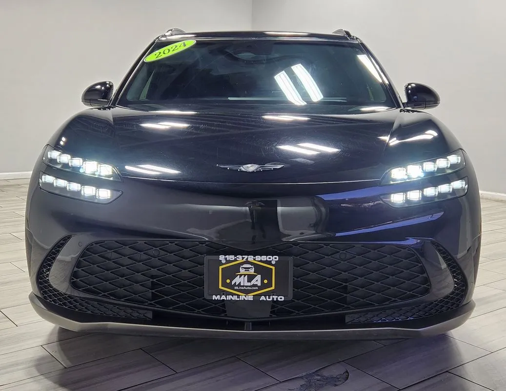 2025 GENESIS GV60 Standard - Photo 8