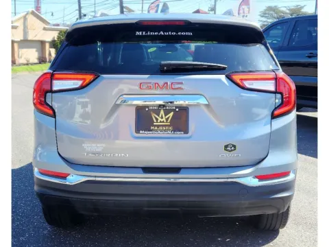 More photos of 2024 GMC Terrain SLT at Torresdale Ave, PA
