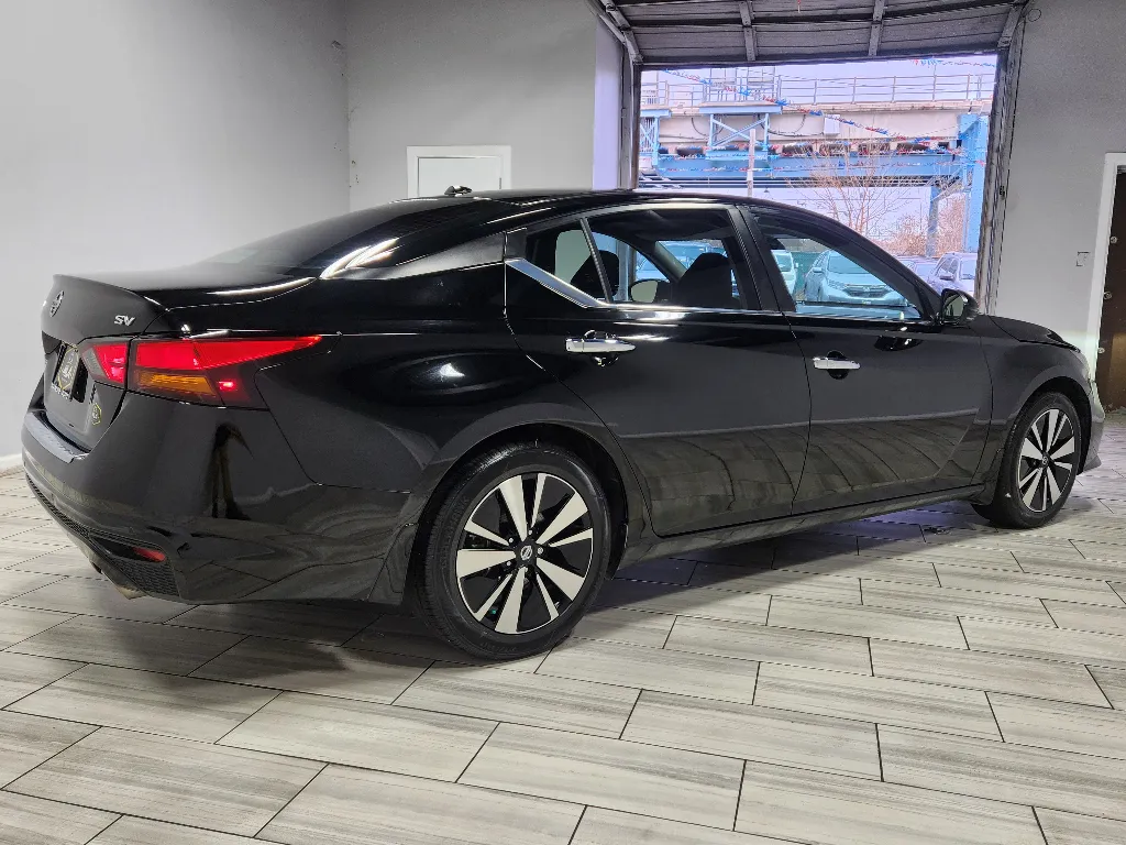 More photos of 2022 Nissan Altima 2.5 SV at Torresdale Ave, PA