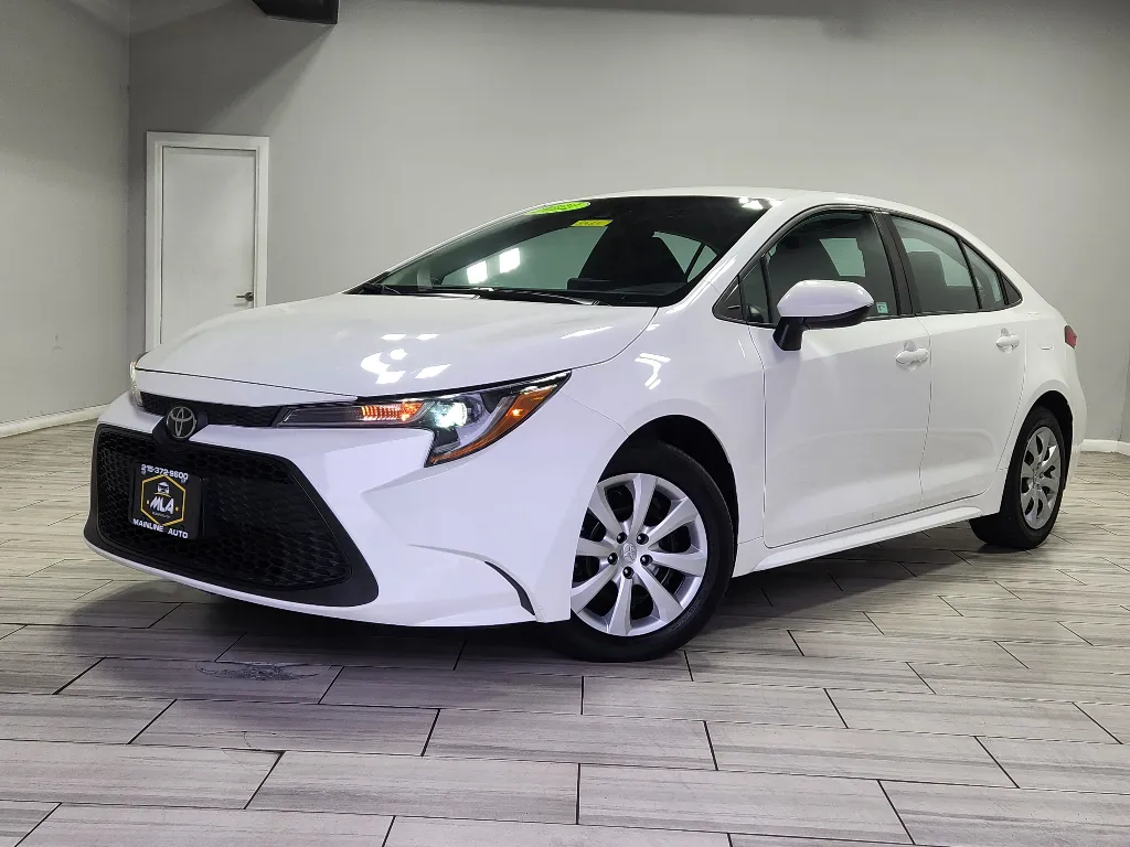 White 2022 Toyota Corolla LE for sale in Philadelphia, PA