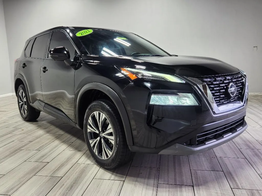 2021 Nissan Rogue SV - Photo 7