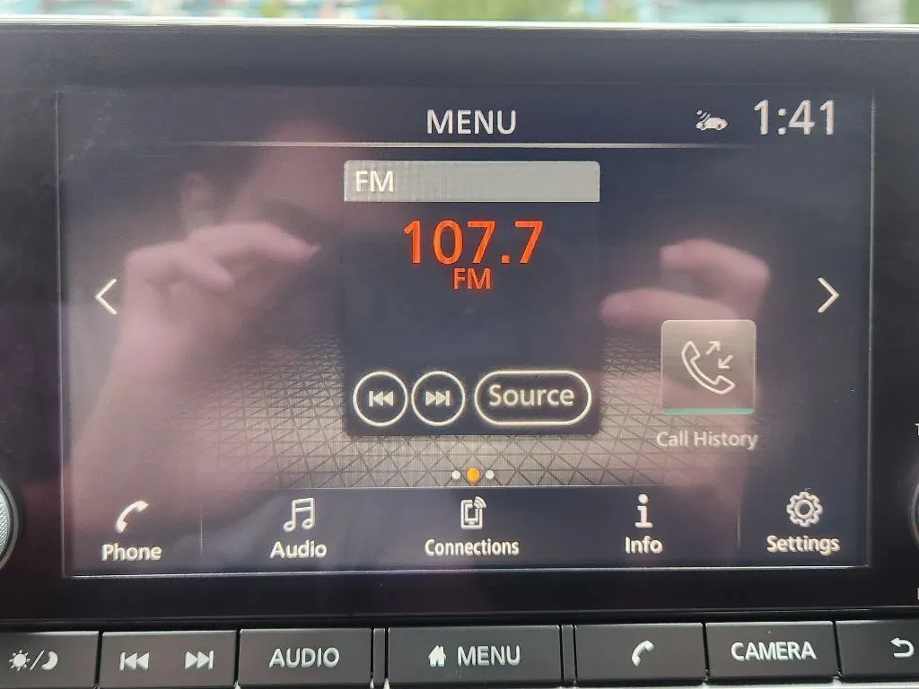 2021 Nissan Rogue SV - Photo 22