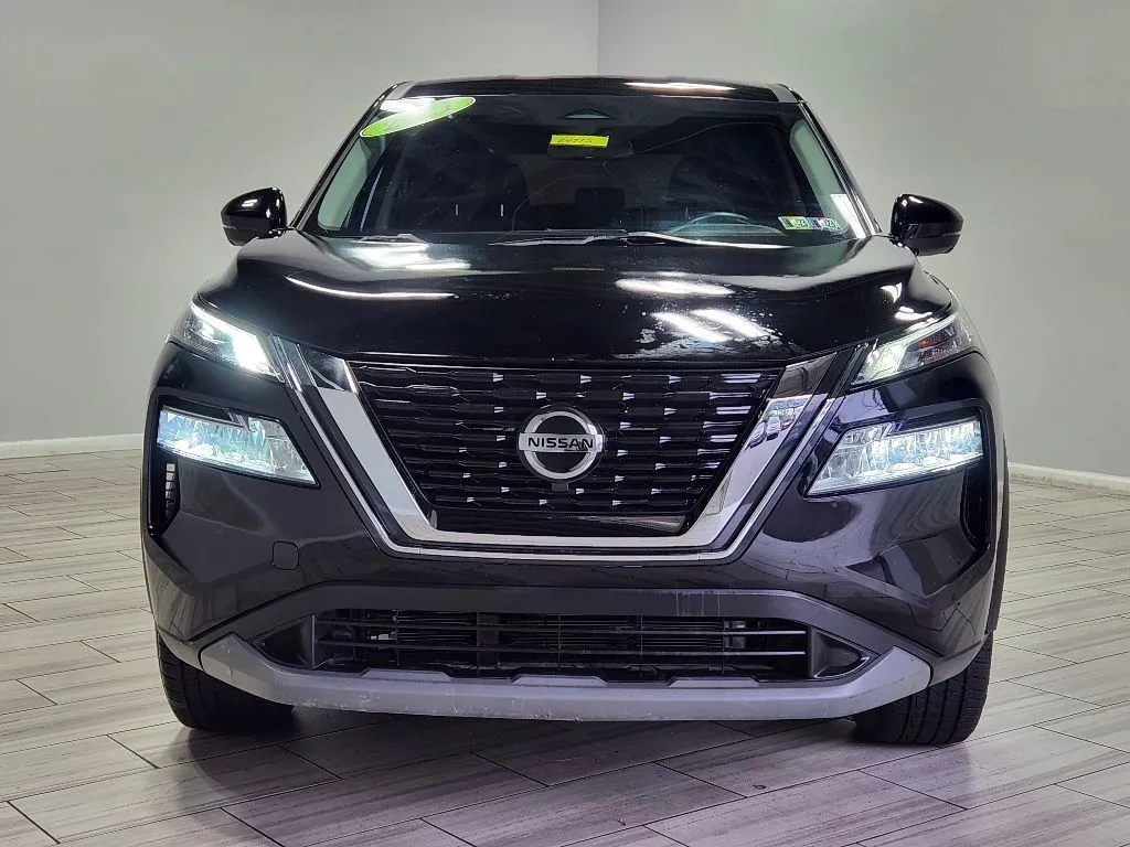 2021 Nissan Rogue SV - Photo 8