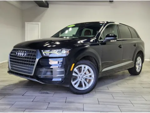 Blue 2018 Audi Q7 Premium for sale in Philadelphia, PA