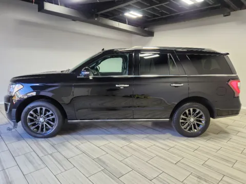 Photos of 2020 Ford Expedition Limited for sale in Philadelphia, PA at Torresdale Ave