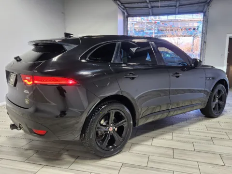 More photos of 2018 Jaguar F-Pace R-Sport at Torresdale Ave, PA