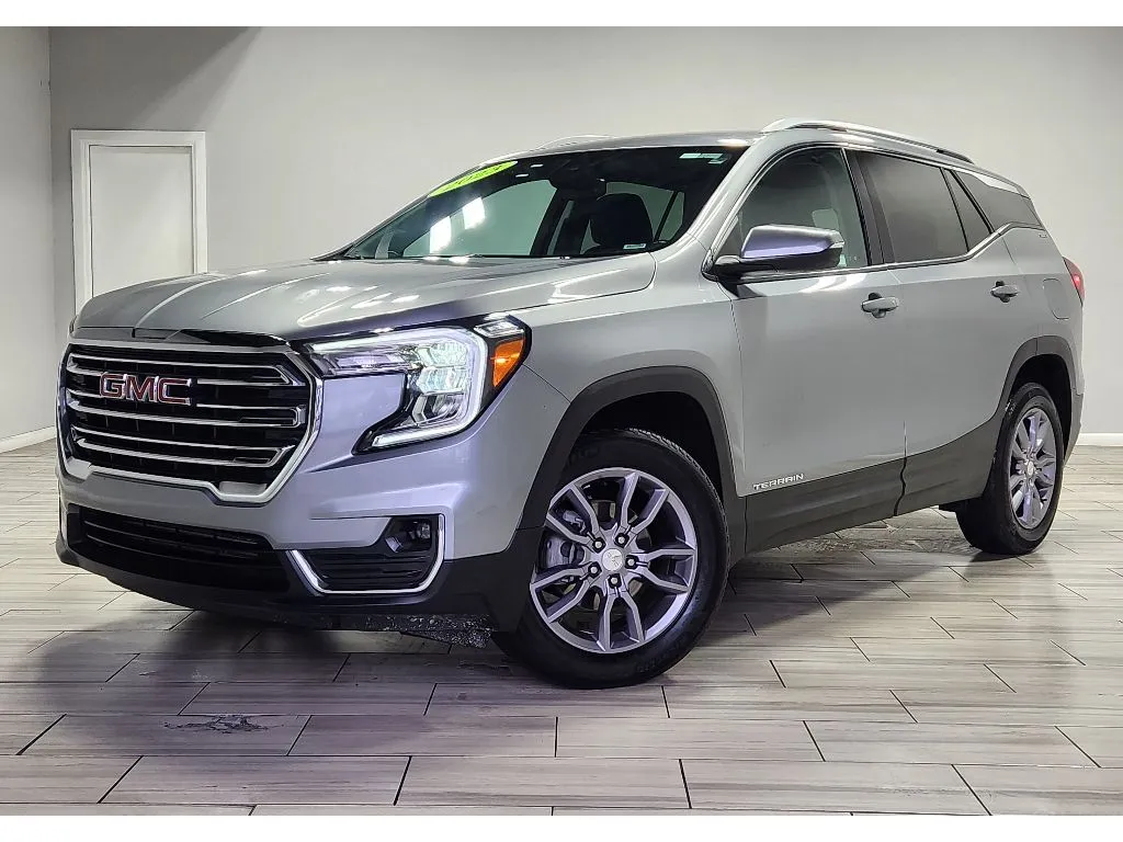 Gray 2024 GMC Terrain SLT for sale in Philadelphia, PA