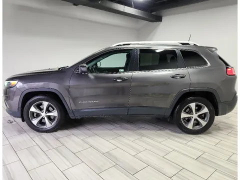 Photos of 2019 Jeep Cherokee Limited for sale in Philadelphia, PA at Torresdale Ave