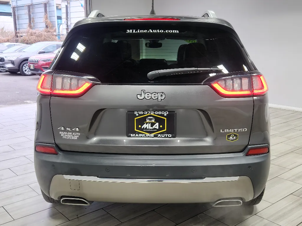 More photos of 2019 Jeep Cherokee Limited at Torresdale Ave, PA