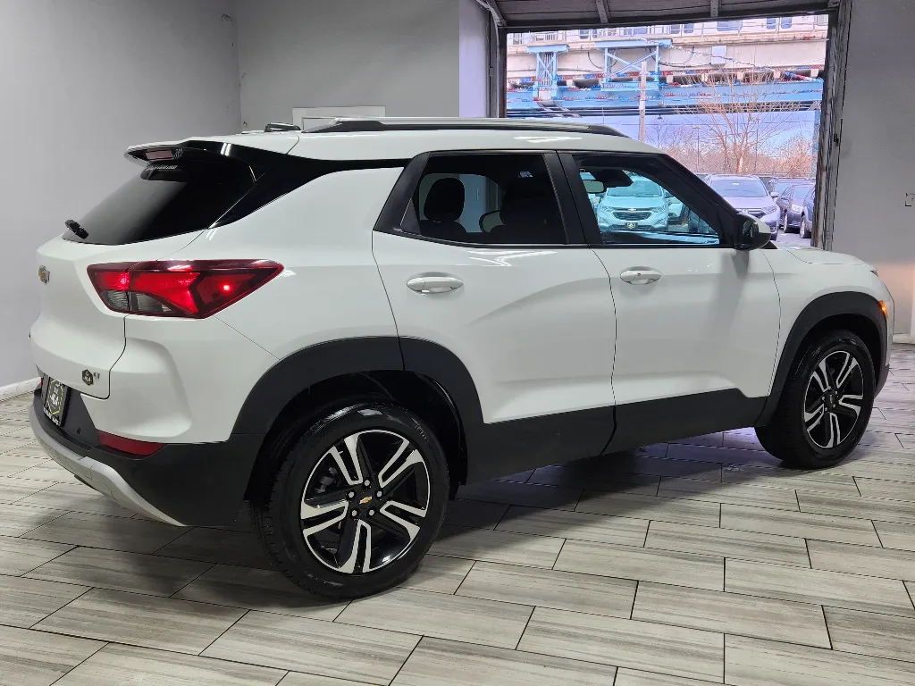 More photos of 2023 Chevrolet TrailBlazer LT at Torresdale Ave, PA