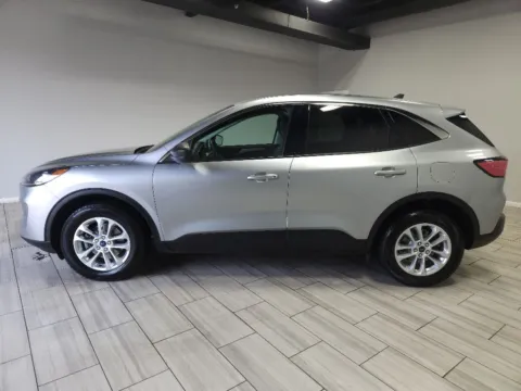 Photos of 2022 Ford Escape SE for sale in Philadelphia, PA at Torresdale Ave