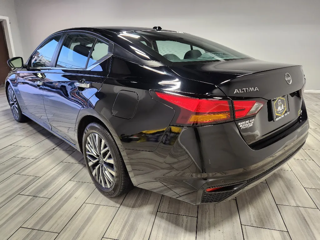 Another view of 2024 Nissan Altima 2.5 SV for sale in Philadelphia, PA at Torresdale Ave