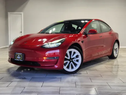Red 2021 Tesla Model 3 Standard Range Plus for sale in Philadelphia, PA