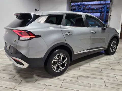 More photos of 2023 Kia Sportage LX at Torresdale Ave, PA