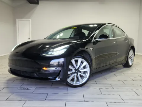 Black 2018 Tesla Model 3 Long Range Battery for sale in Philadelphia, PA