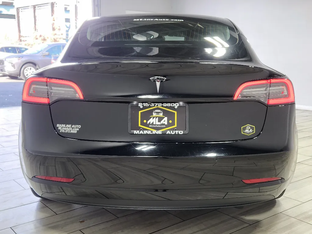 More photos of 2018 Tesla Model 3 Long Range Battery at Torresdale Ave, PA