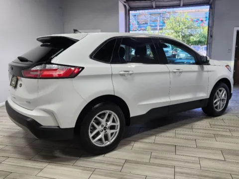 More photos of 2024 Ford Edge SEL at Torresdale Ave, PA