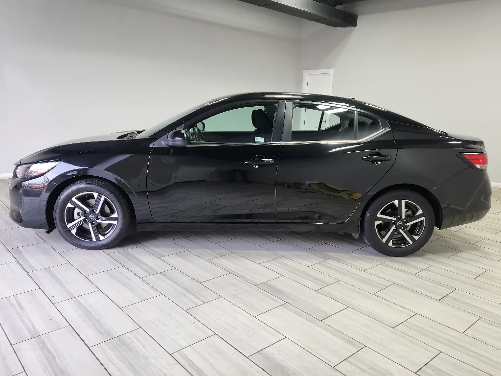 Photos of 2024 Nissan Sentra SV for sale in Philadelphia, PA at Torresdale Ave